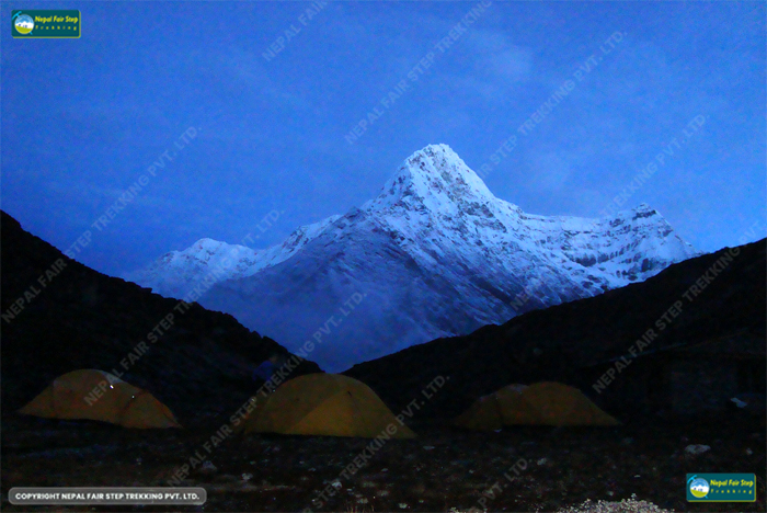 Nepal Fair Step Trekking-mountain View early in the morning from Rowling Valley